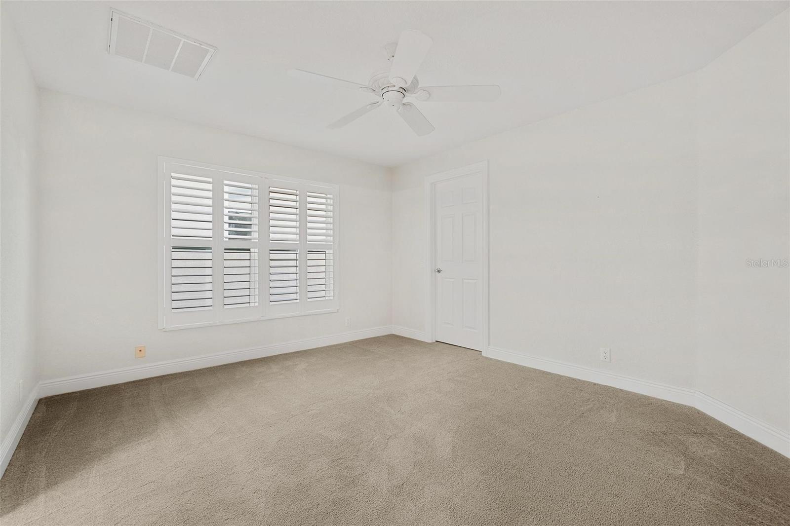 Image 39 of 56 For 10521 Bermuda Isle Drive
