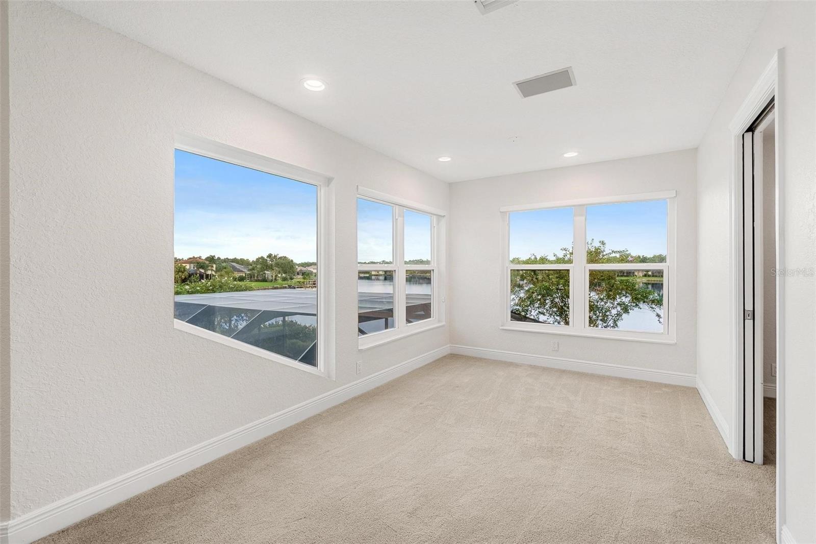 Image 40 of 56 For 10521 Bermuda Isle Drive