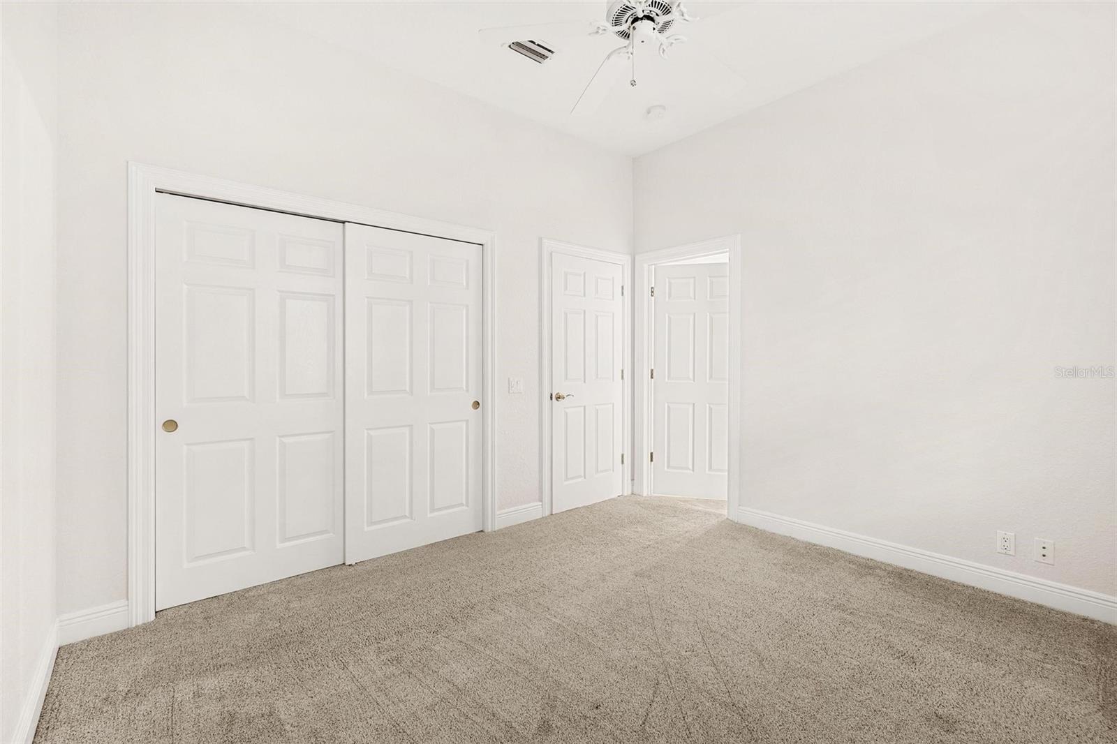 Image 44 of 56 For 10521 Bermuda Isle Drive