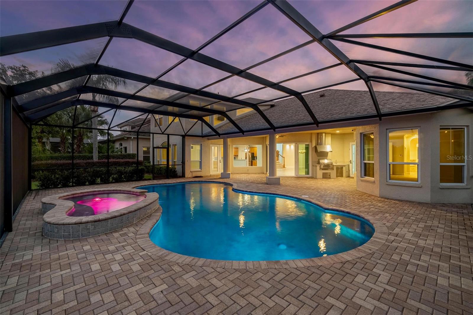 Image 6 of 56 For 10521 Bermuda Isle Drive