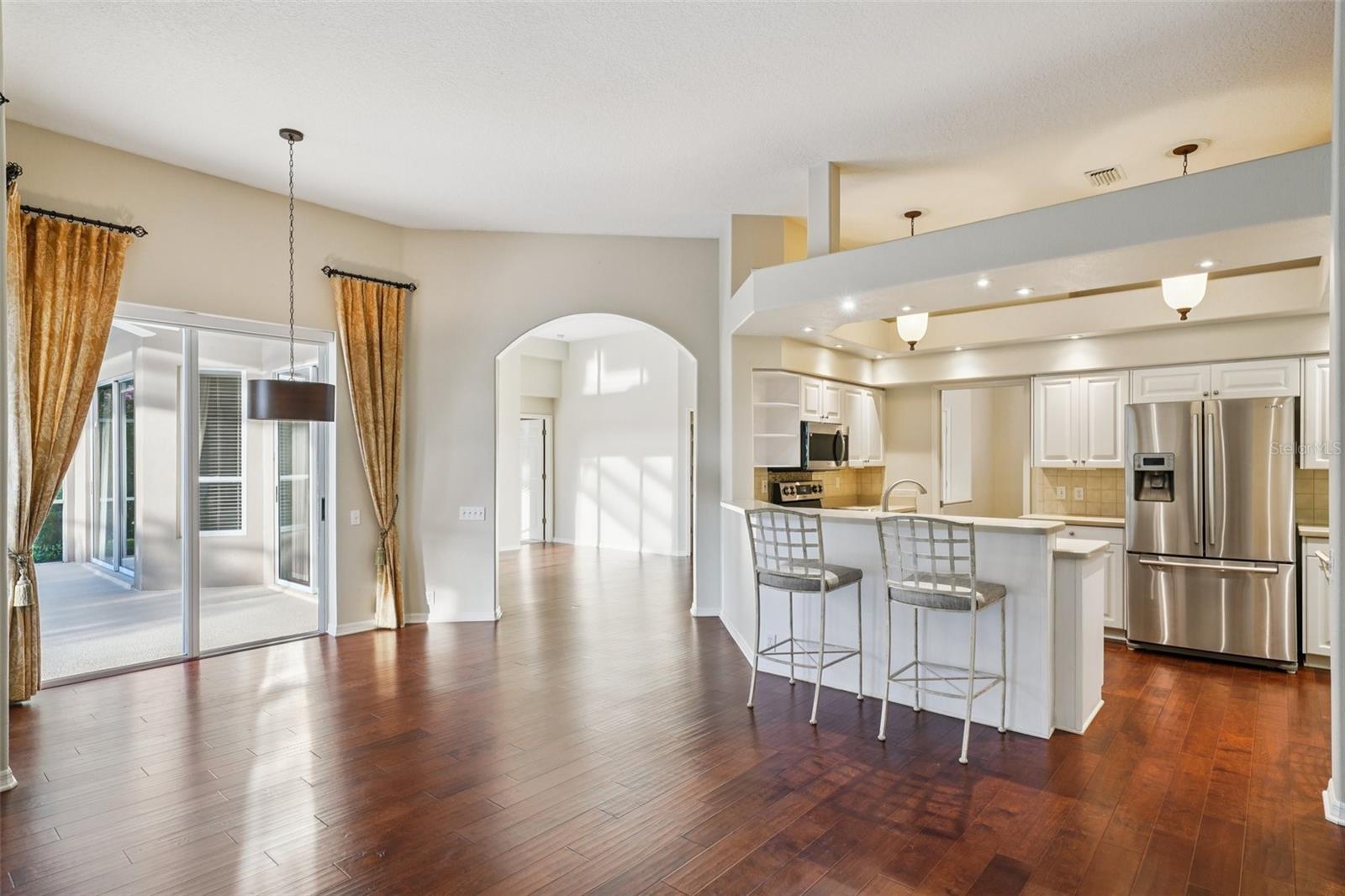 Image 15 of 68 For 9101 Highland Ridge Way