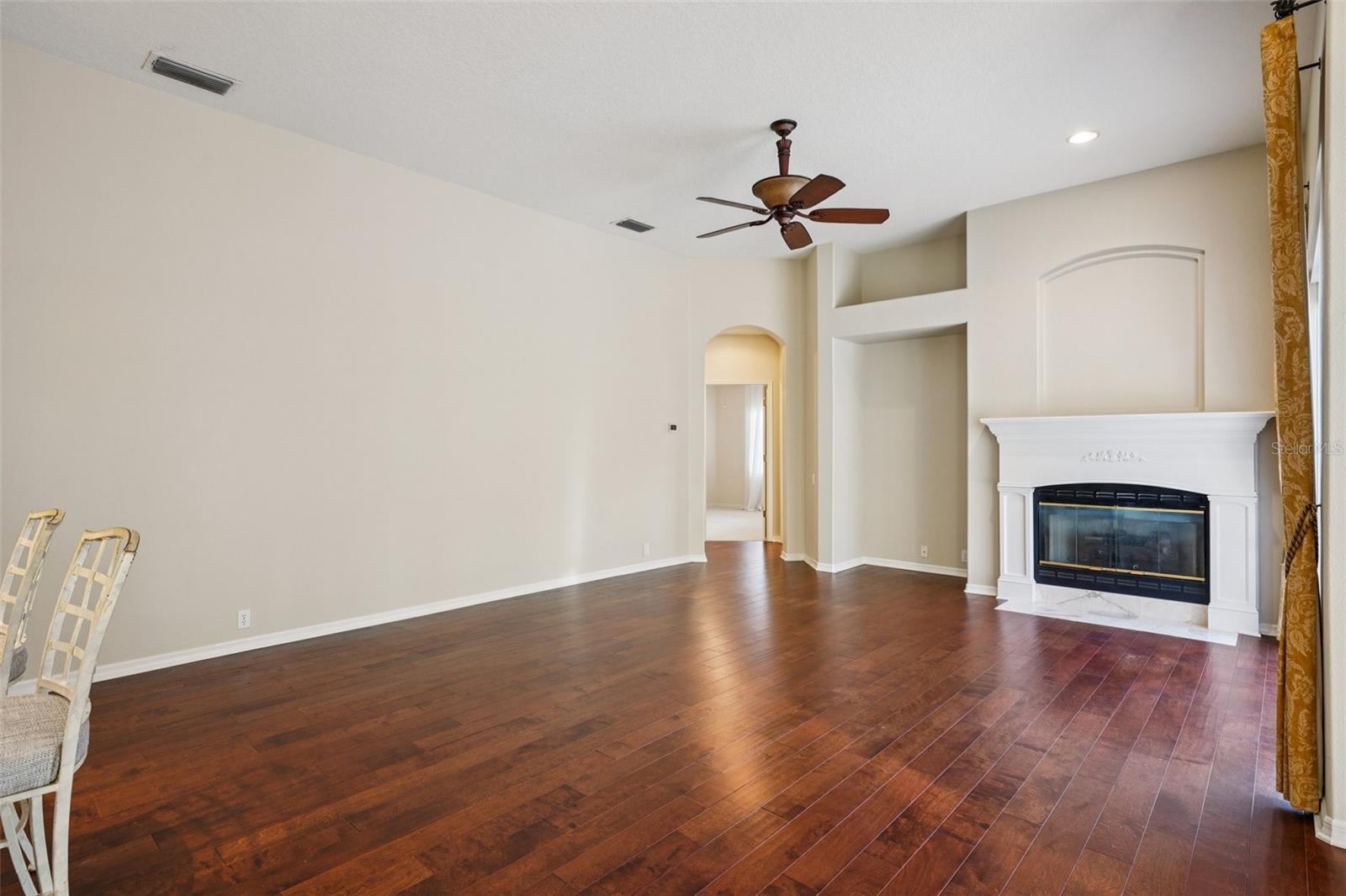 Image 16 of 68 For 9101 Highland Ridge Way