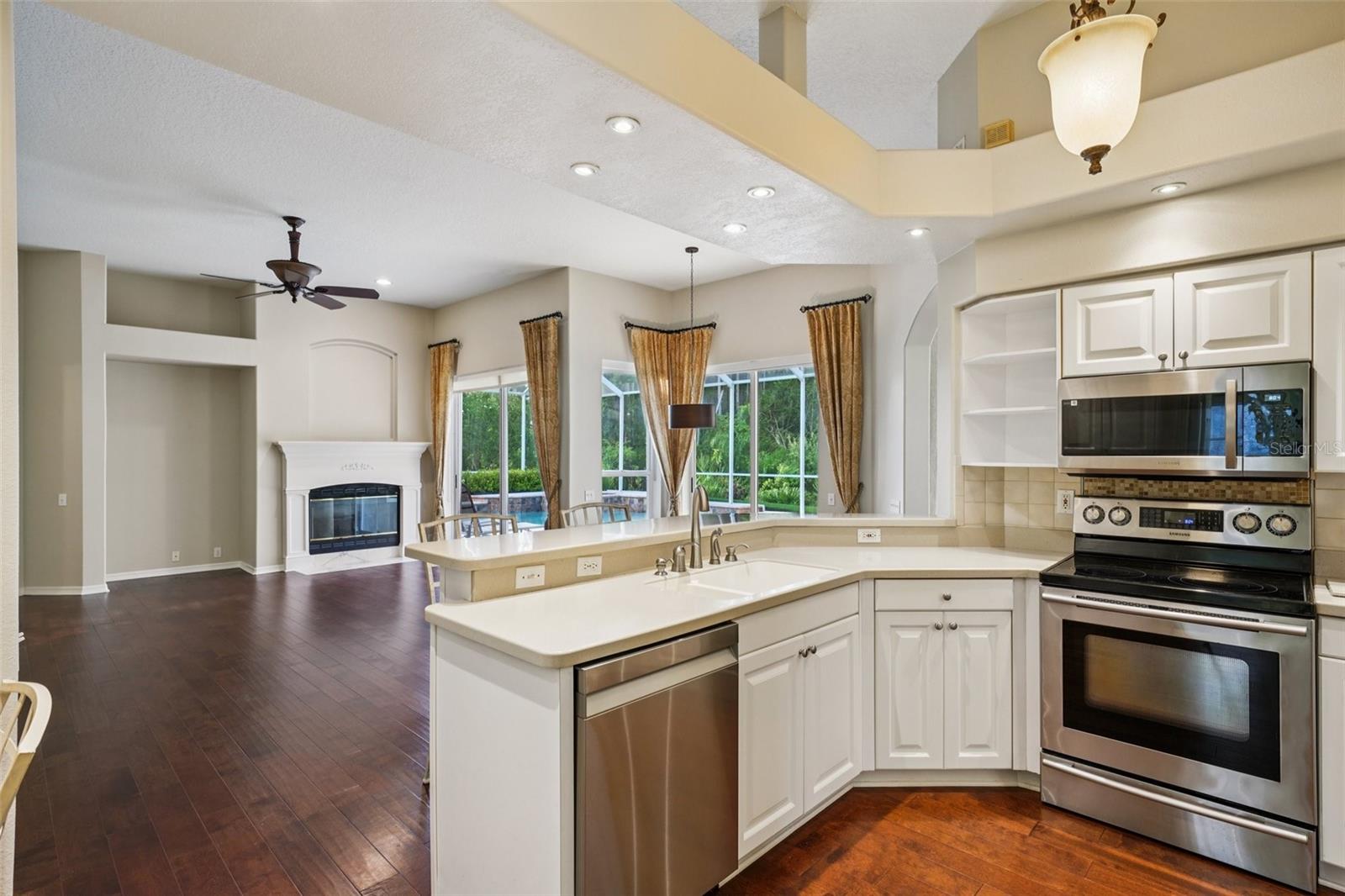 Image 22 of 68 For 9101 Highland Ridge Way