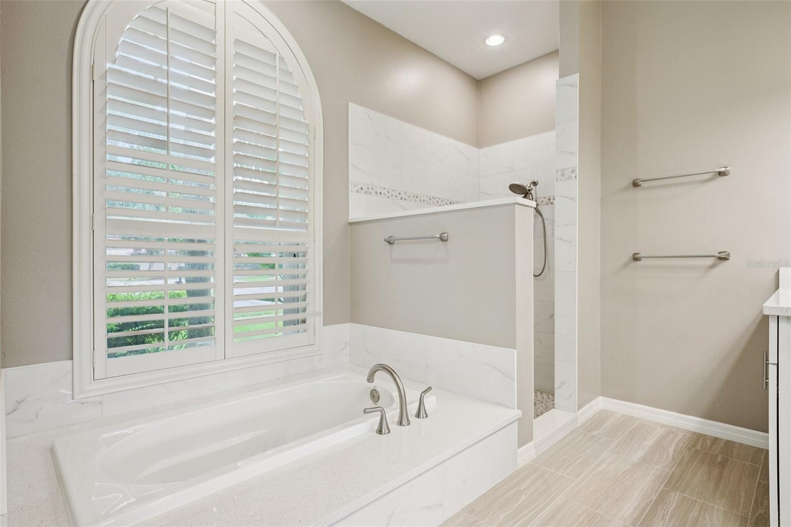 Image 31 of 68 For 9101 Highland Ridge Way