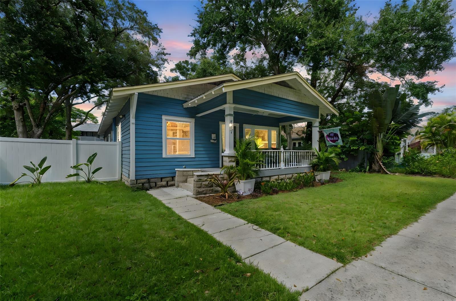 Details for 847 9th Avenue S, ST PETERSBURG, FL 33701