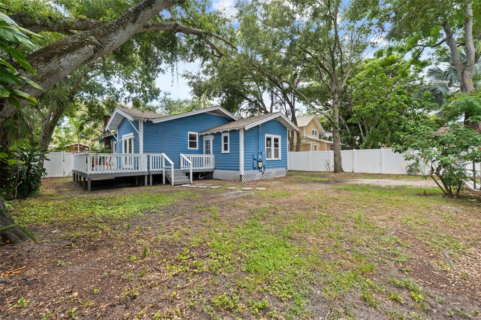 Image 45 of 61 For 847 9th Avenue S