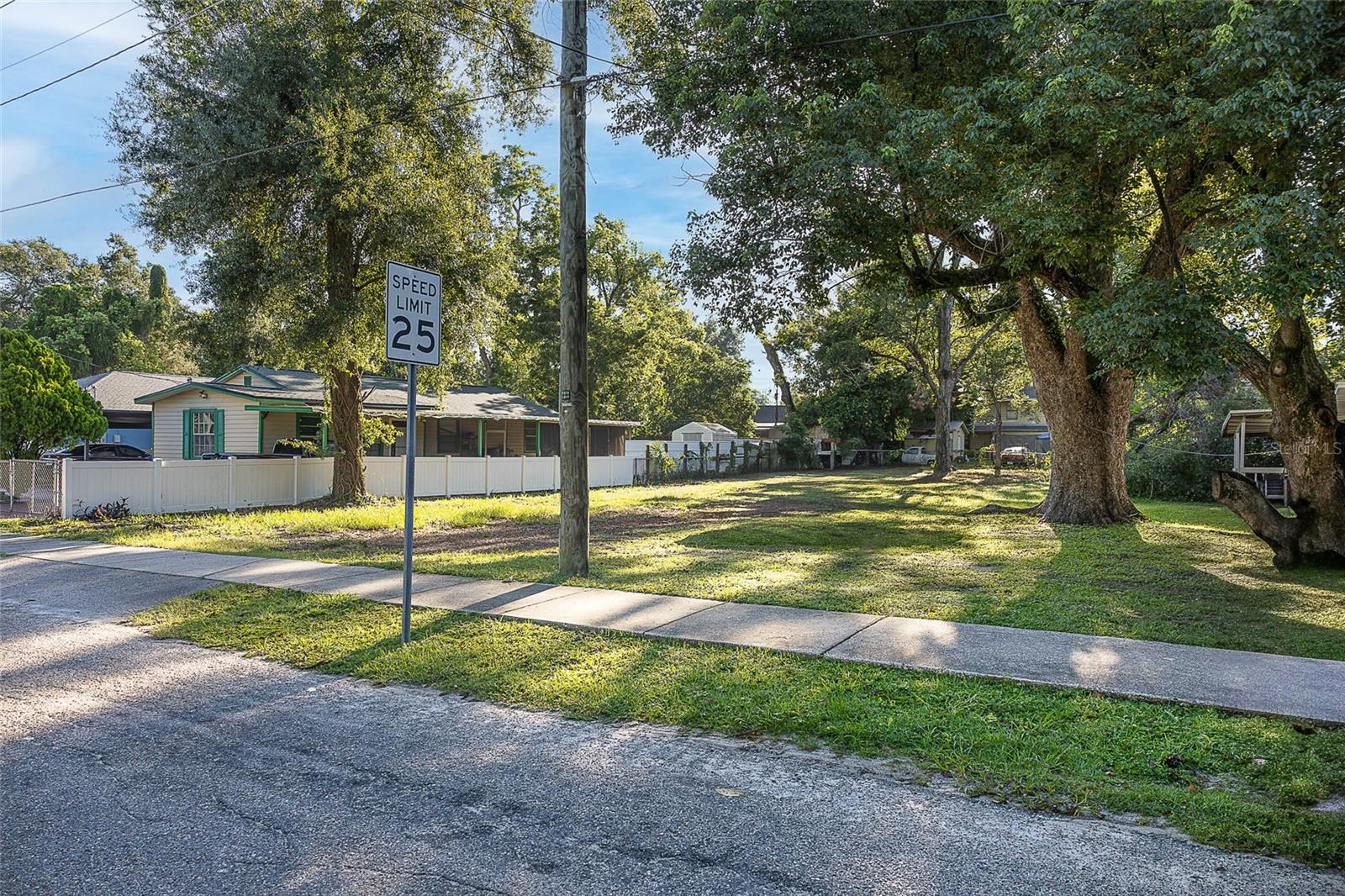 Image 3 of 21 For 8409 Mulberry Street
