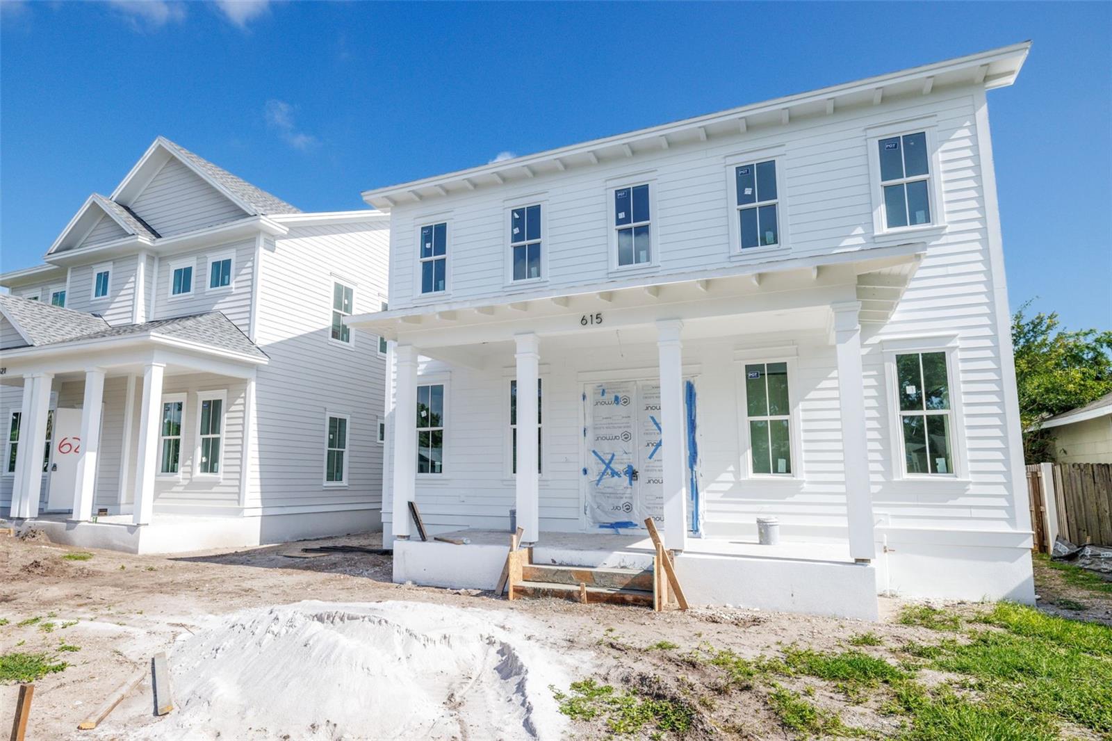 Image 2 of 21 For 615 37th Avenue N