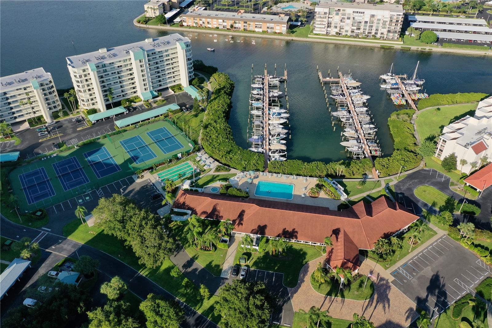 Image 32 of 44 For 7979 Sailboat Key Boulevard S 508
