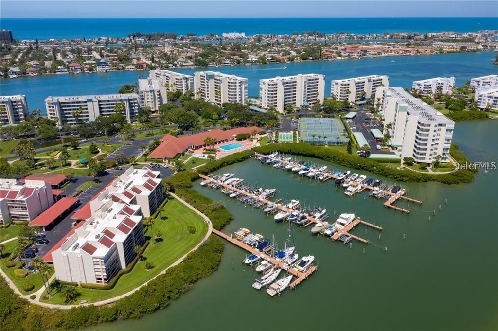 Image 33 of 44 For 7979 Sailboat Key Boulevard S 508