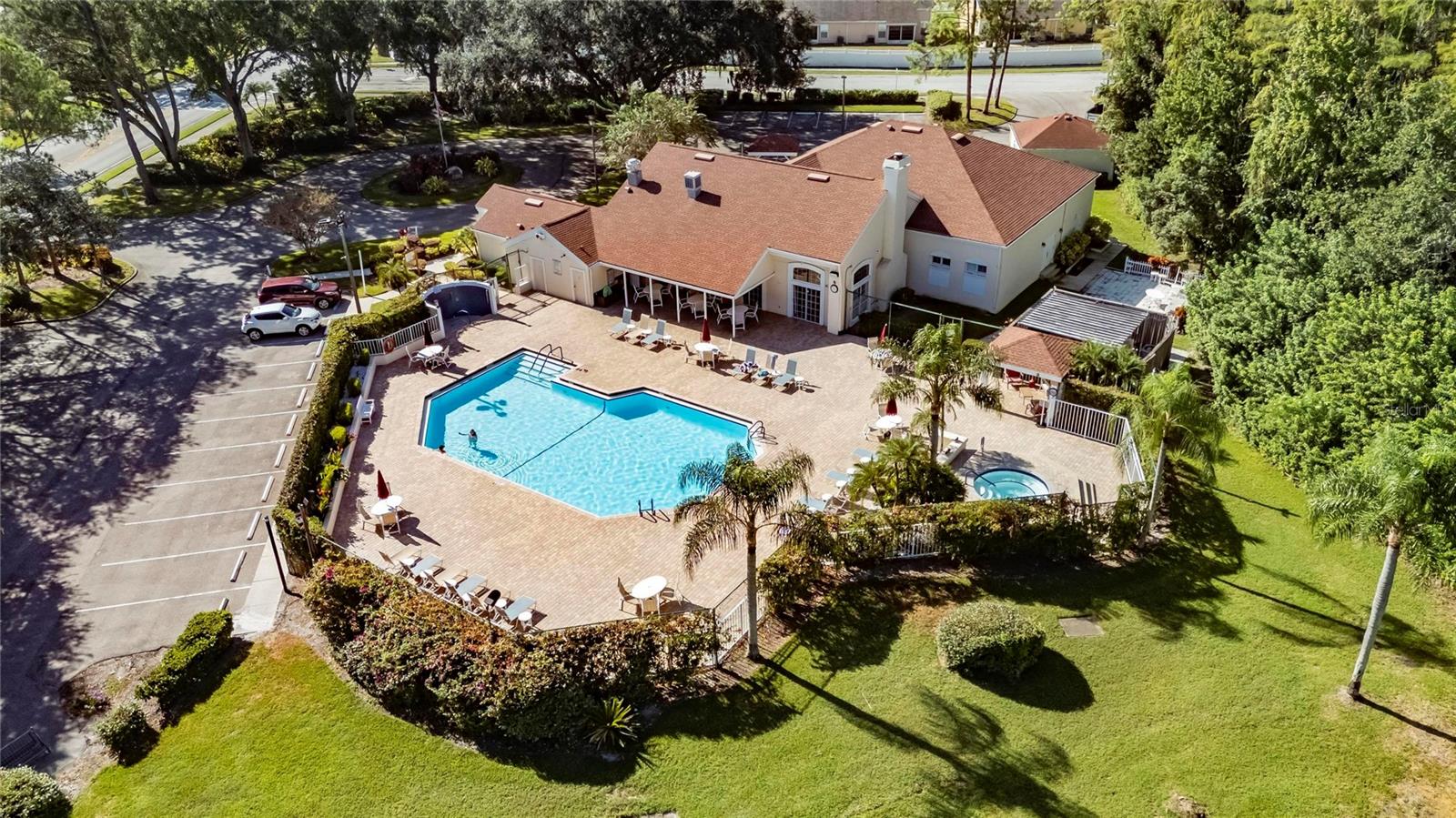 Image 3 of 63 For 4448 Northampton Drive