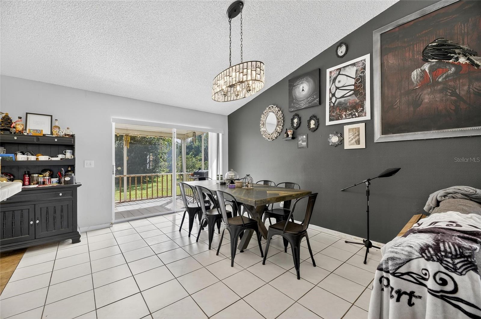 Image 31 of 63 For 4448 Northampton Drive