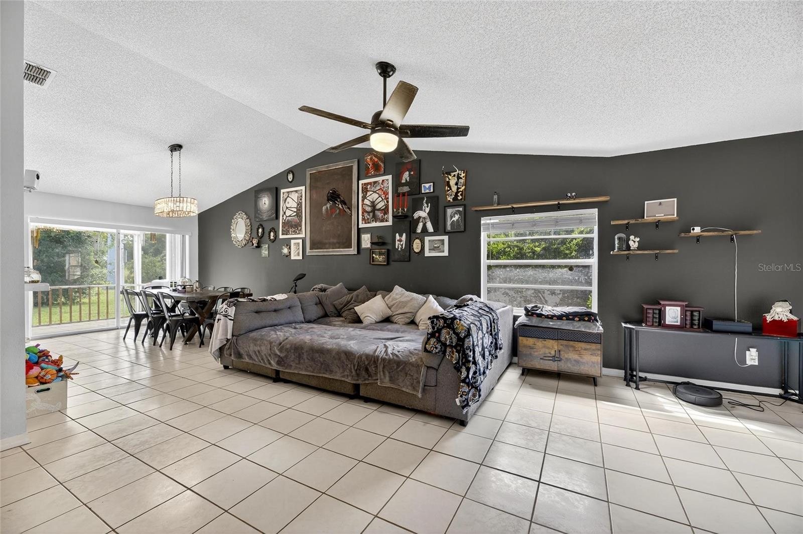 Image 33 of 63 For 4448 Northampton Drive