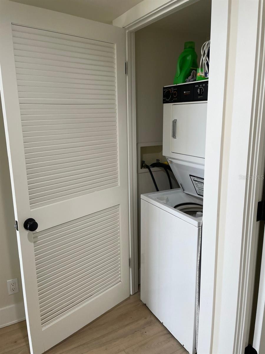 Image 20 of 24 For 1460 Gulf Boulevard 707