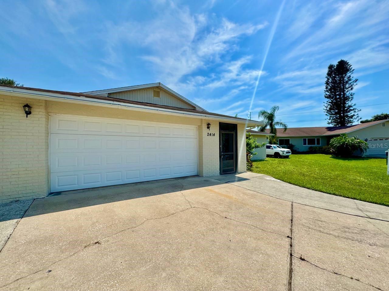 Image 3 of 42 For 2414 San Luis Road