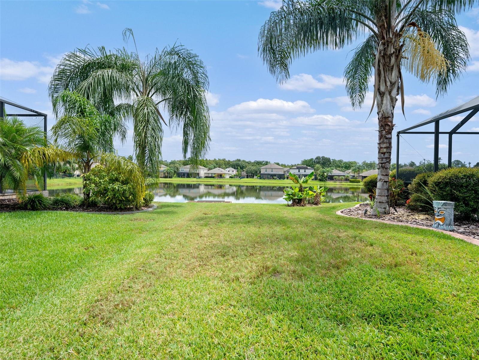 Listing photo id 9 for 1342 Ketzal Drive