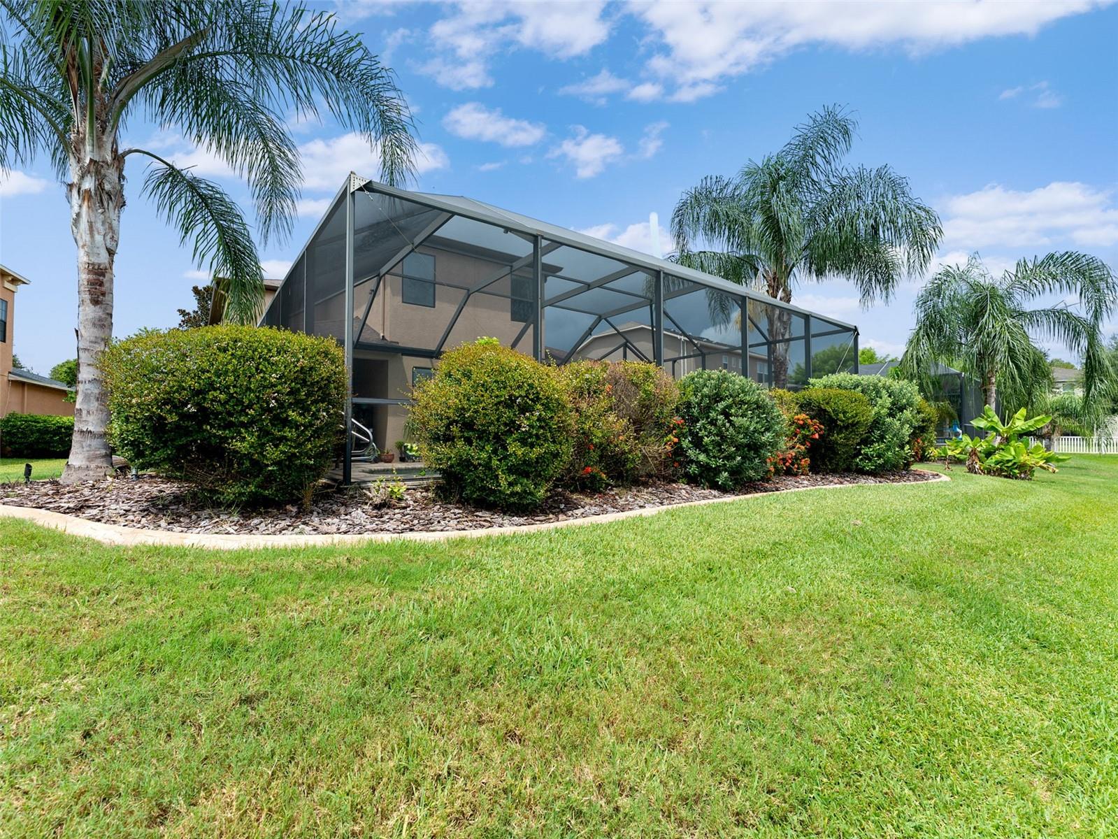 Listing photo id 11 for 1342 Ketzal Drive