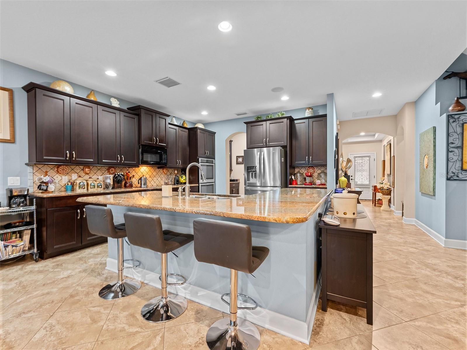 Listing photo id 17 for 1342 Ketzal Drive