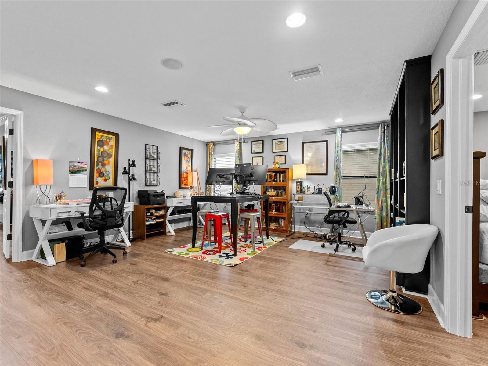 Listing photo id 37 for 1342 Ketzal Drive