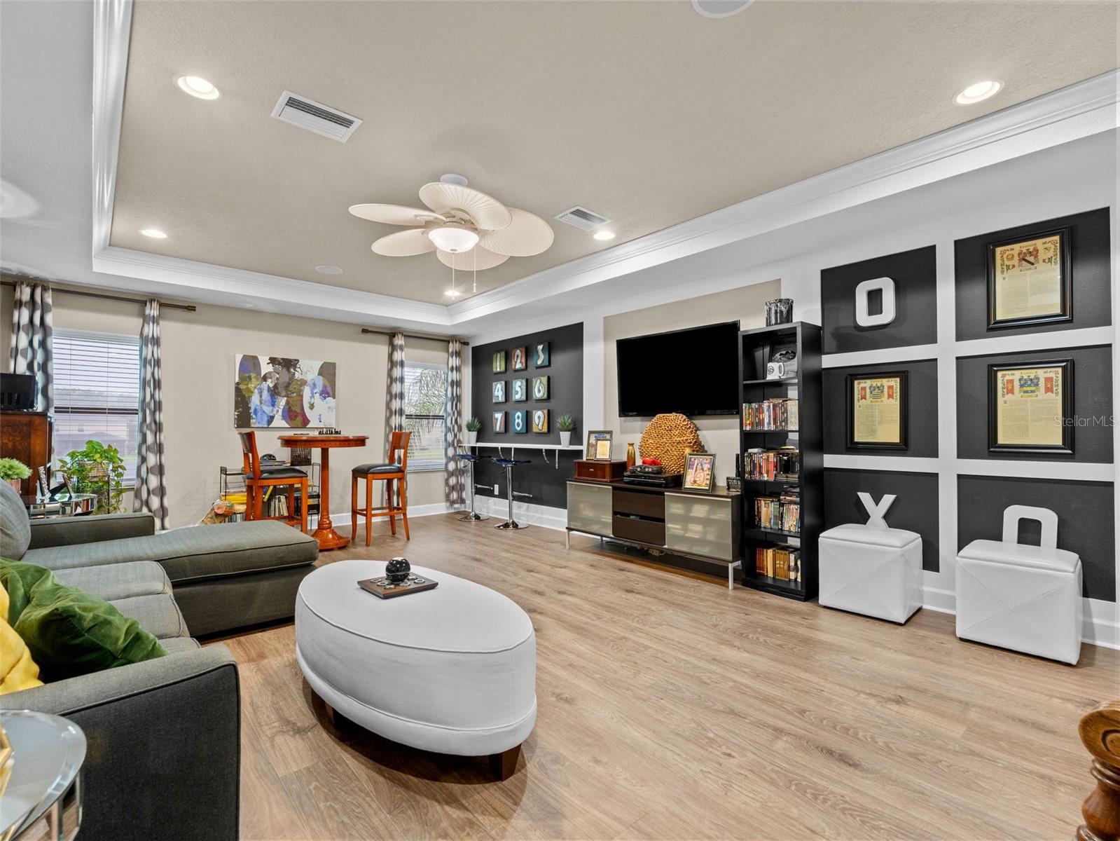 Listing photo id 41 for 1342 Ketzal Drive
