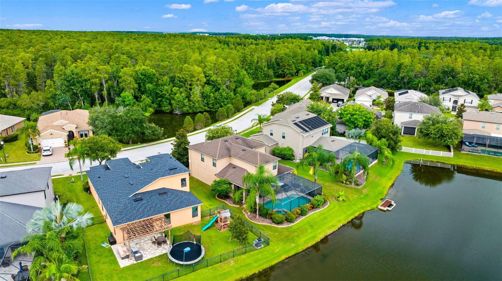 Listing photo id 51 for 1342 Ketzal Drive