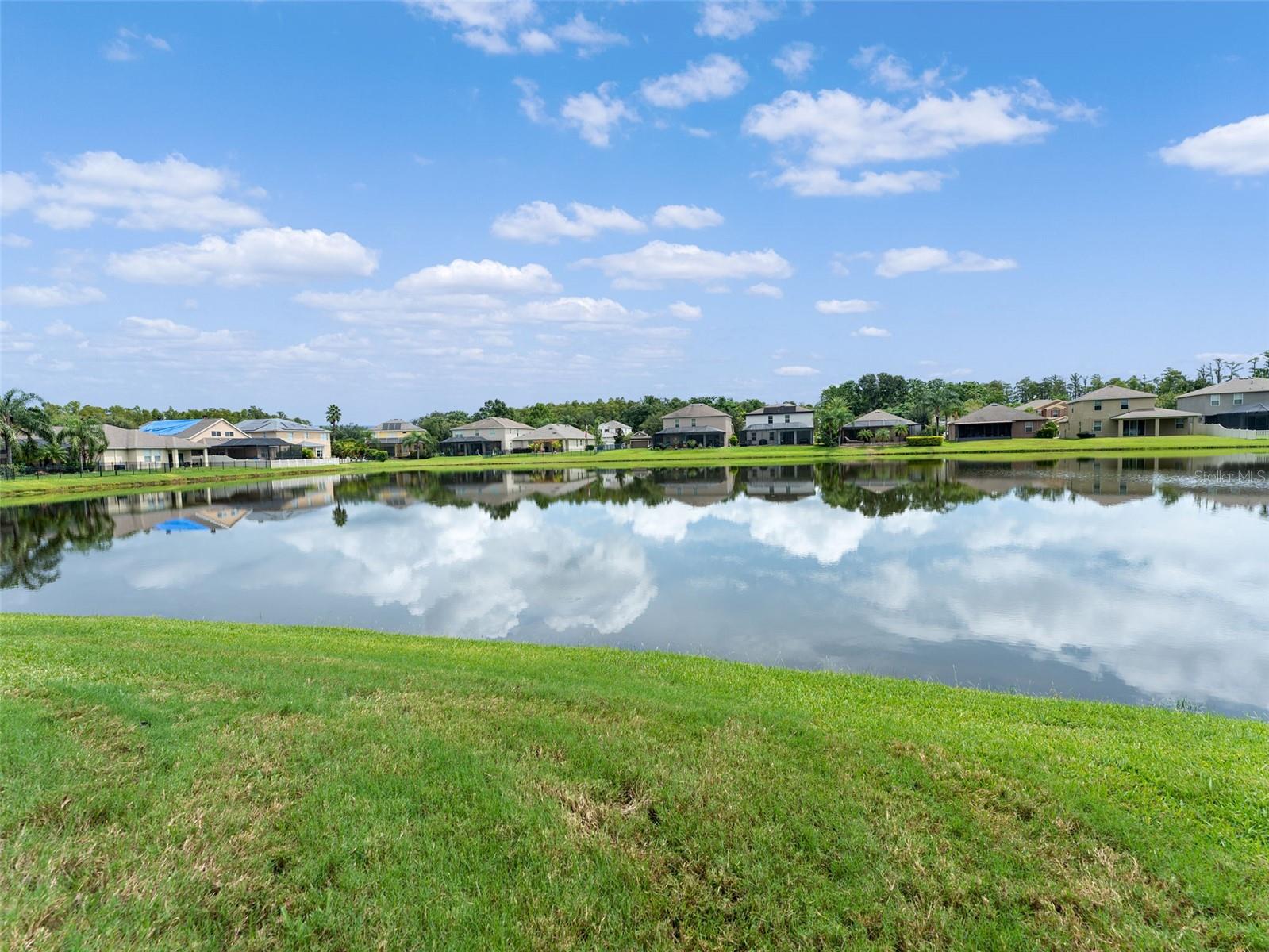 Listing photo id 54 for 1342 Ketzal Drive