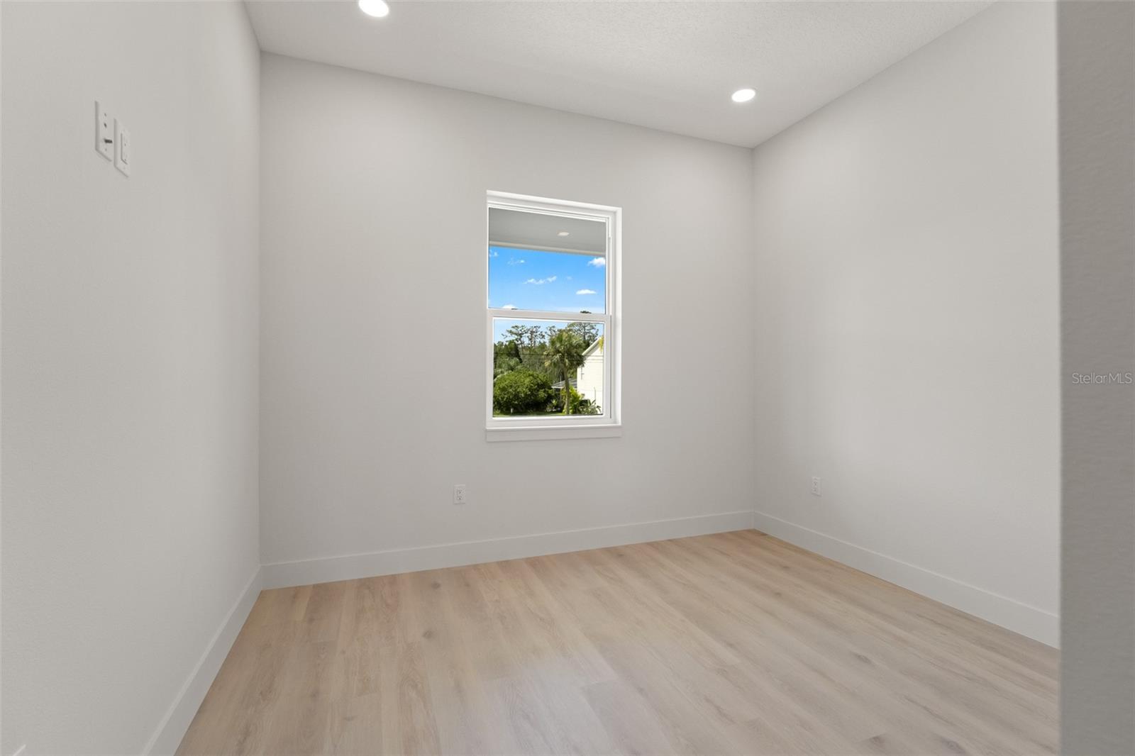 Image 24 of 62 For 3447 Palometa Drive