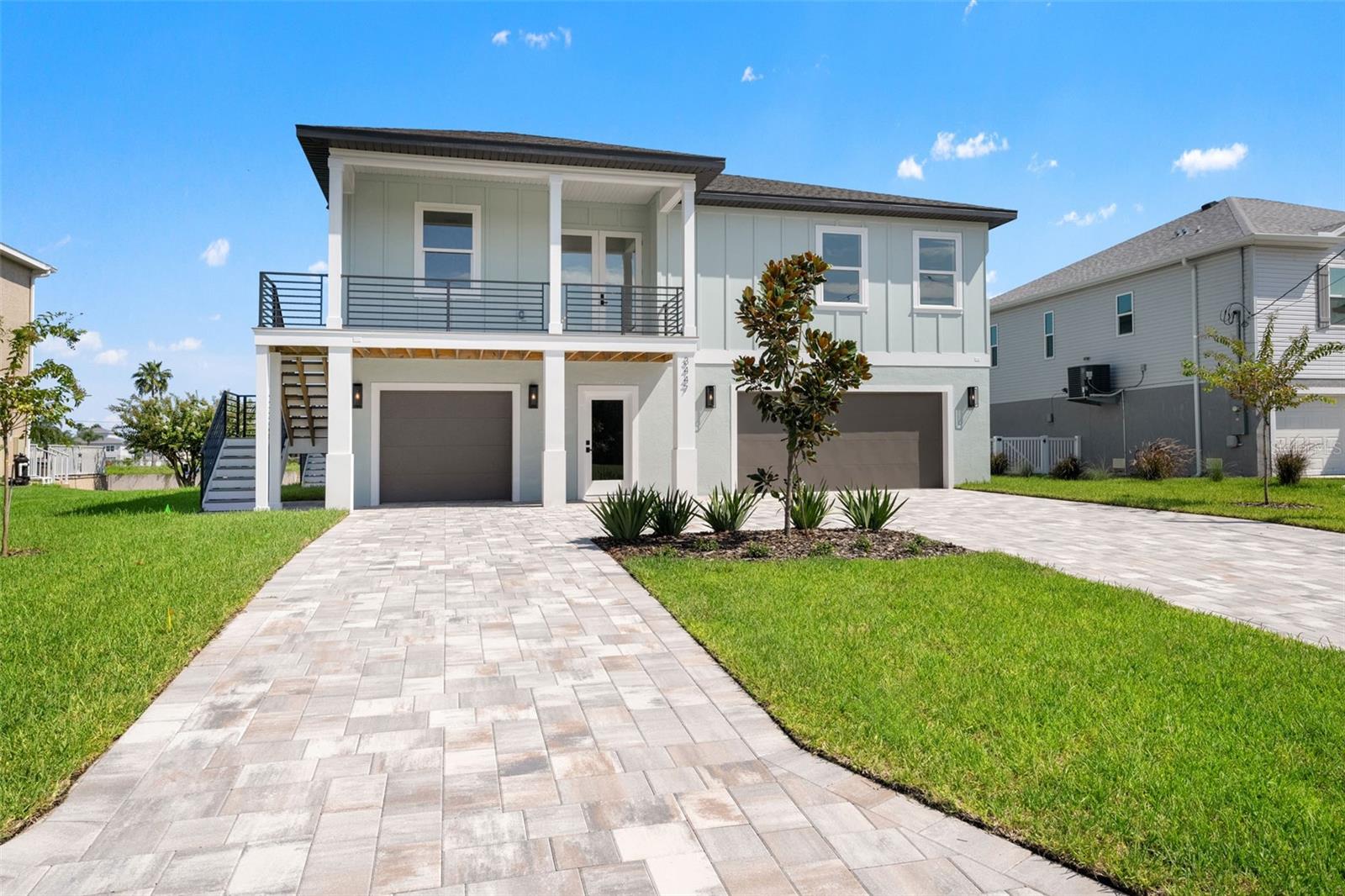 Image 3 of 62 For 3447 Palometa Drive