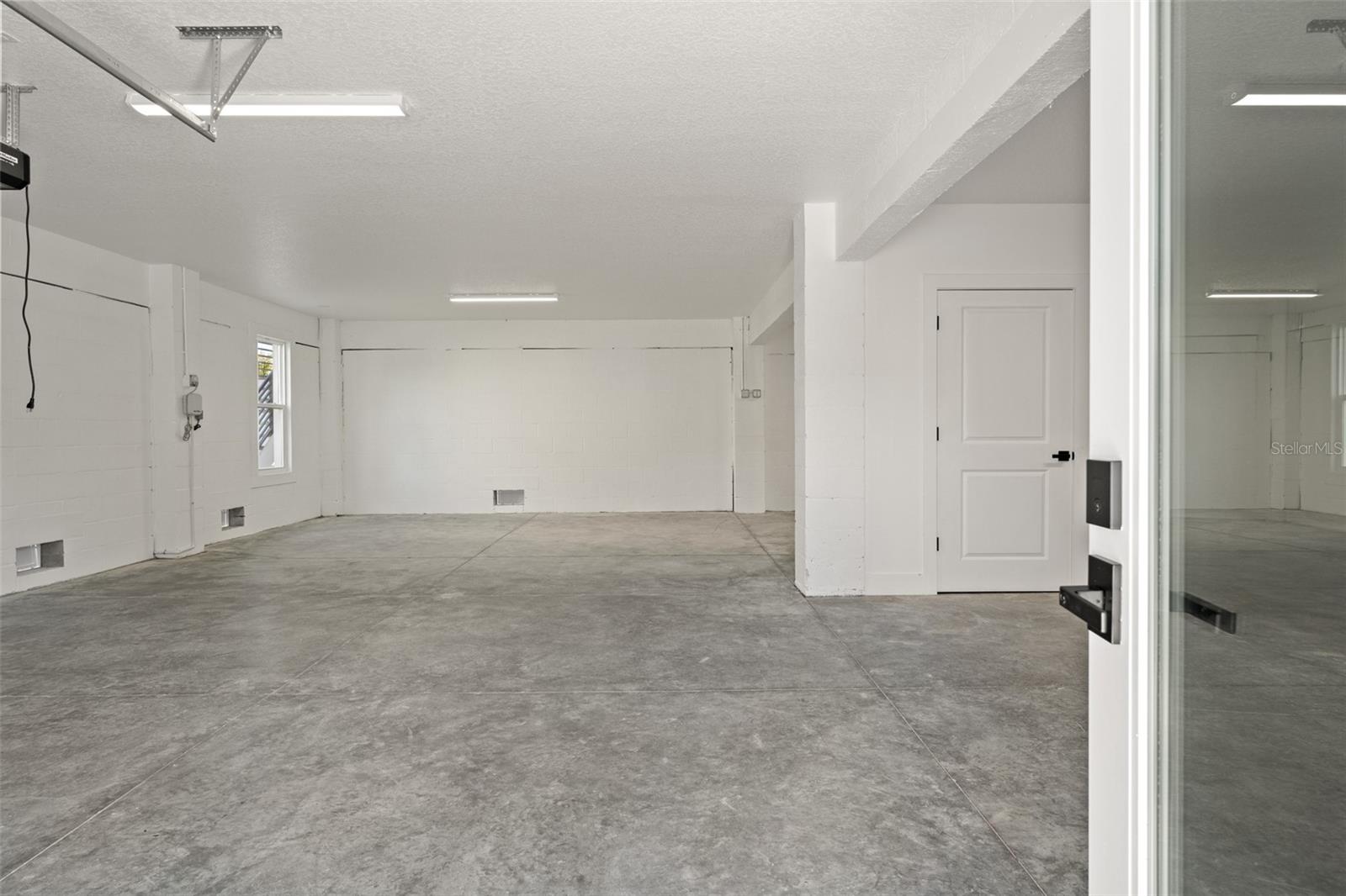 Image 39 of 62 For 3447 Palometa Drive