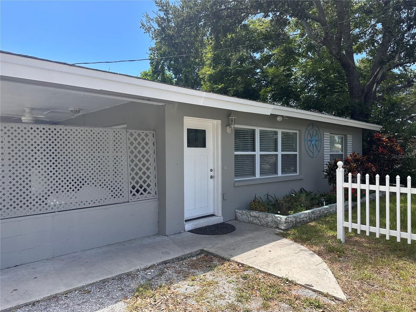 Image 2 of 13 For 2261 Curlew Road