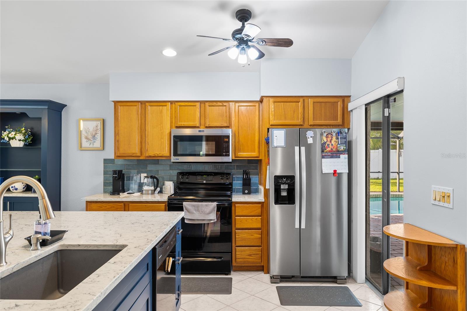 Image 12 of 34 For 6713 Leeward Isle Way