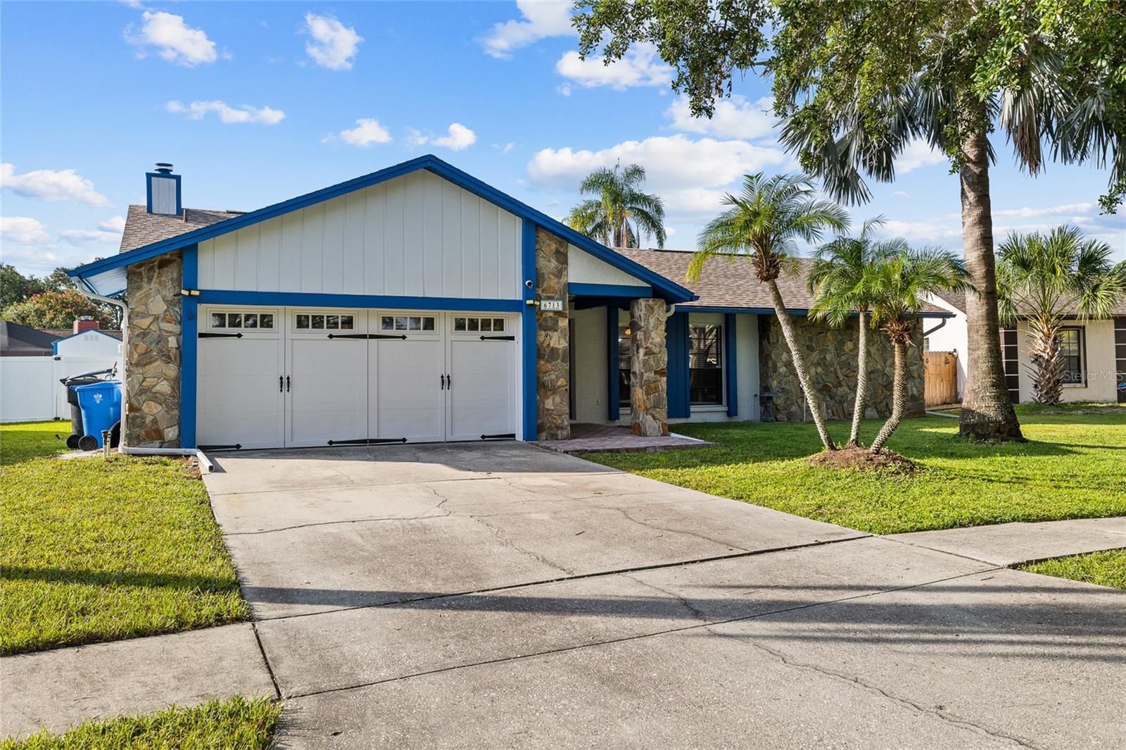 Image 4 of 34 For 6713 Leeward Isle Way