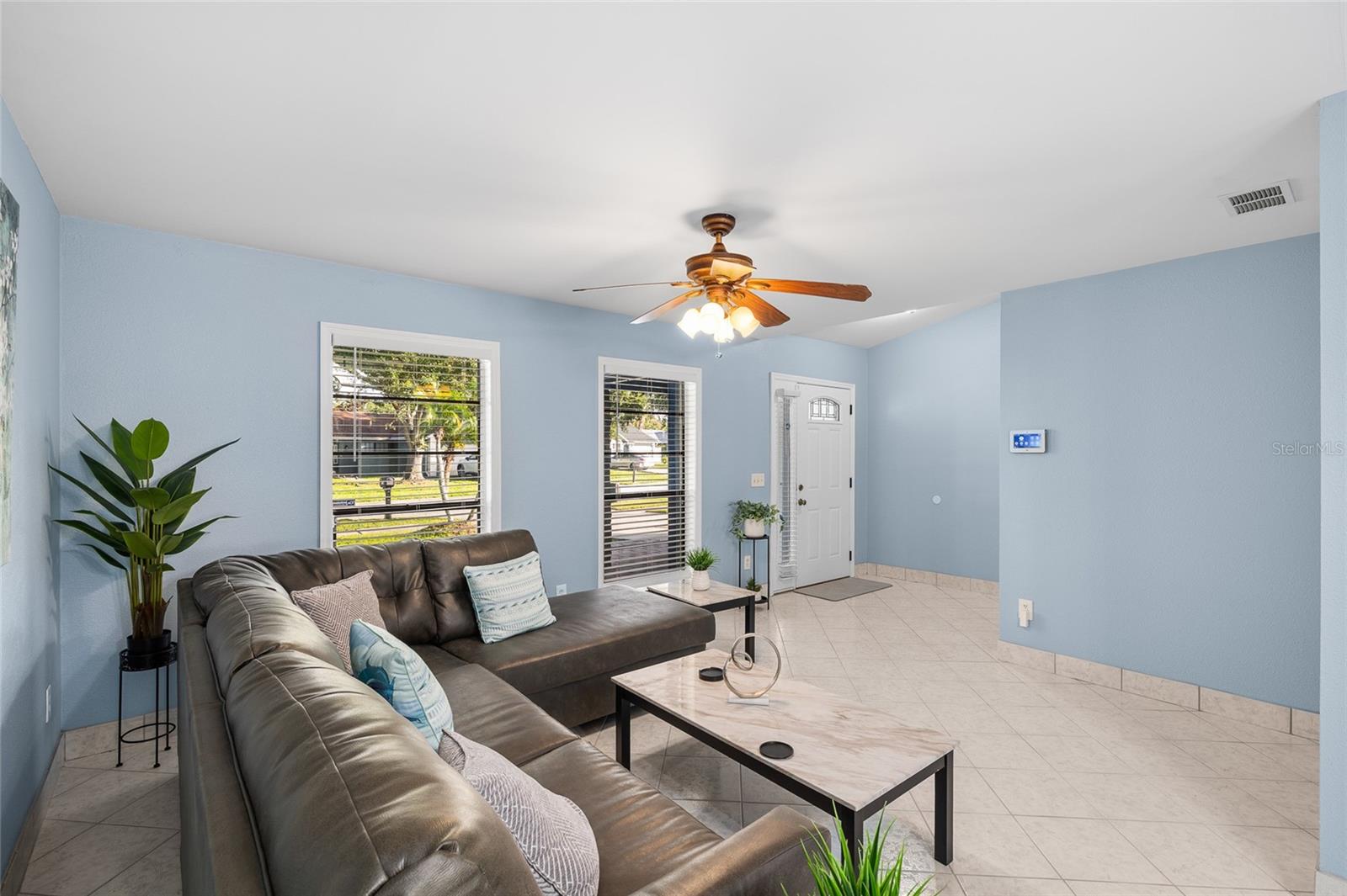 Image 7 of 34 For 6713 Leeward Isle Way