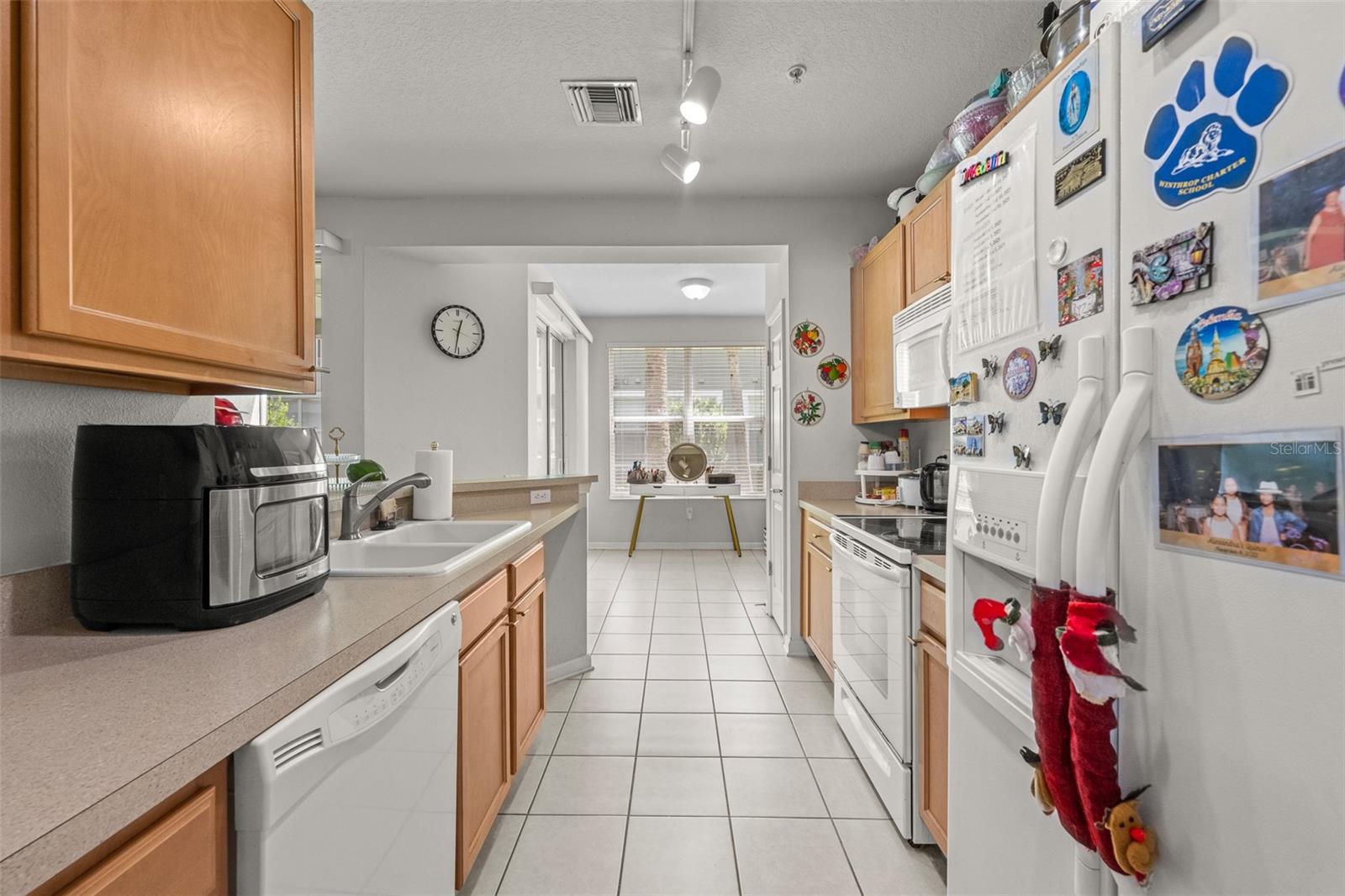 Image 6 of 34 For 2158 River Turia Circle