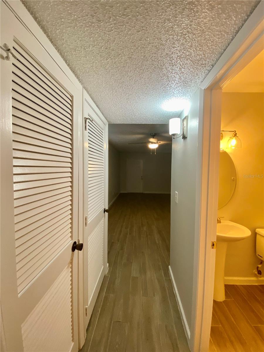 Image 12 of 22 For 11716 Raintree Village Boulevard D
