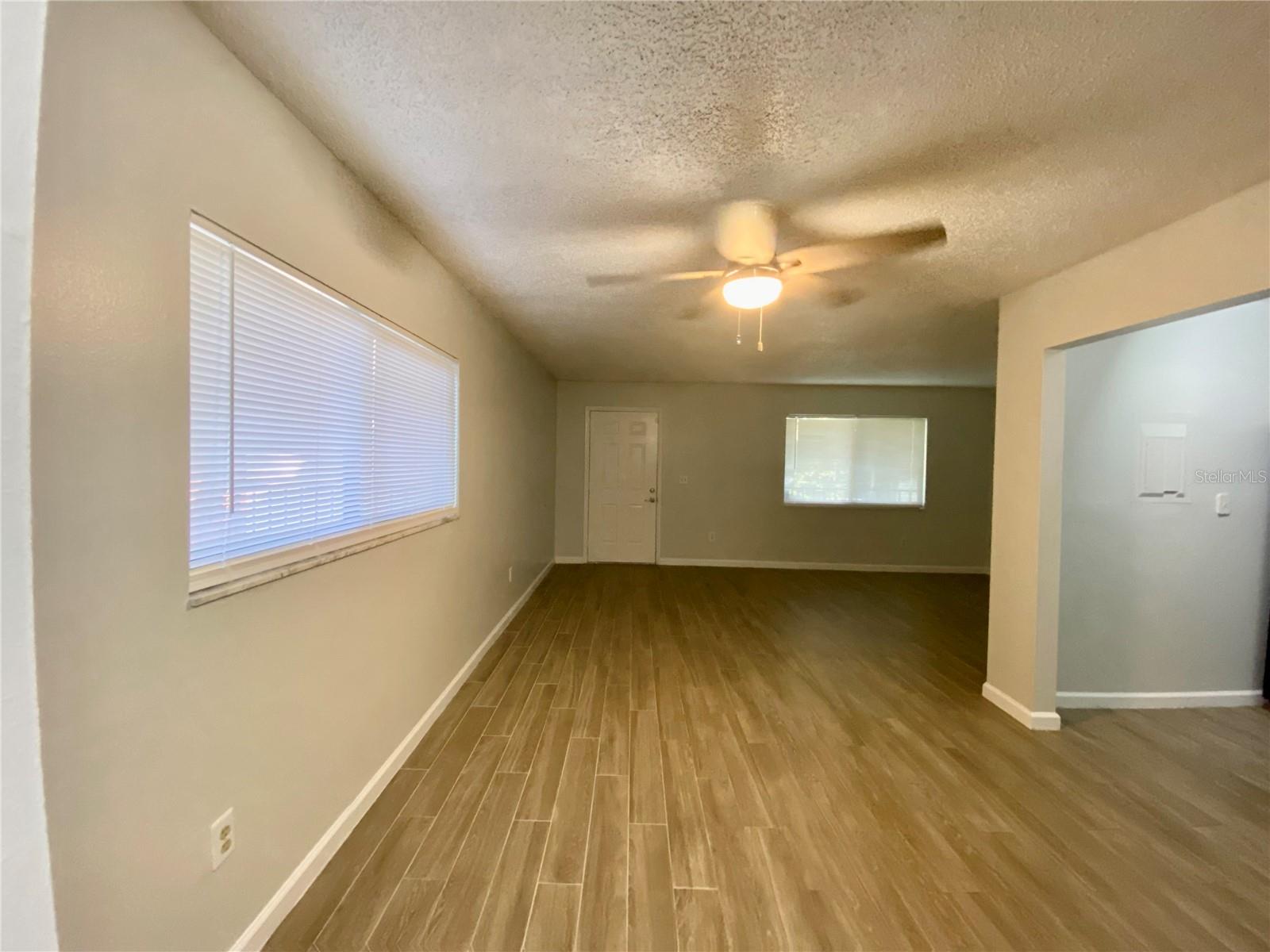 Image 6 of 22 For 11716 Raintree Village Boulevard D