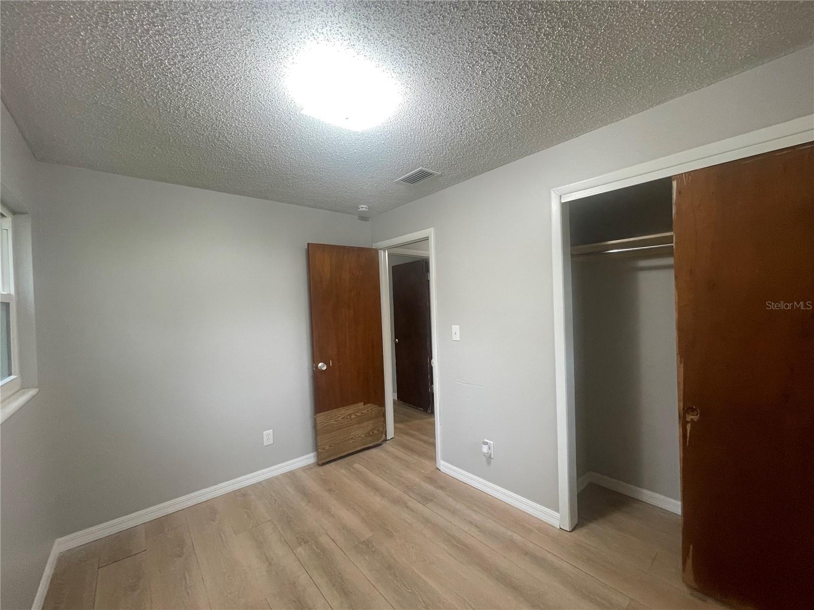 Image 13 of 17 For 767 19th Avenue S