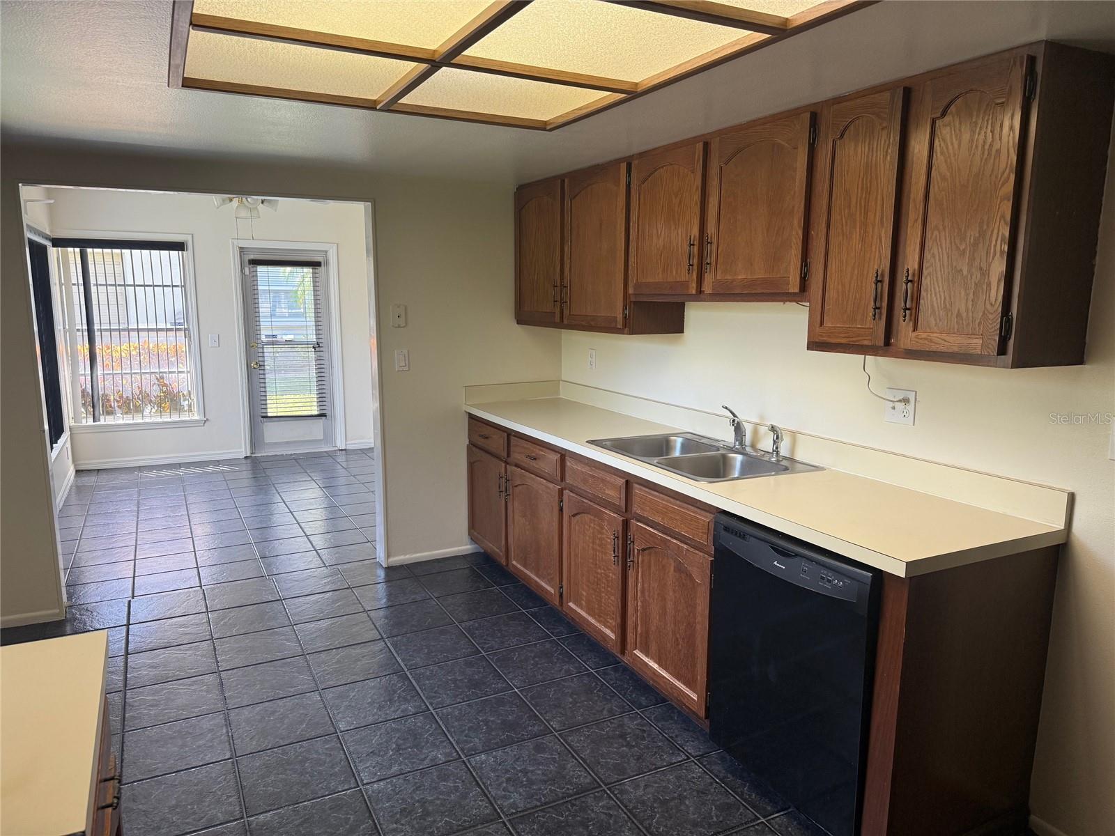 Image 11 of 21 For 2831 Rampart Circle