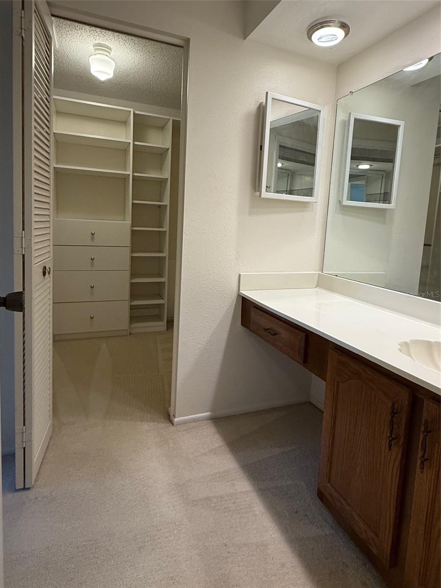 Image 16 of 21 For 2831 Rampart Circle