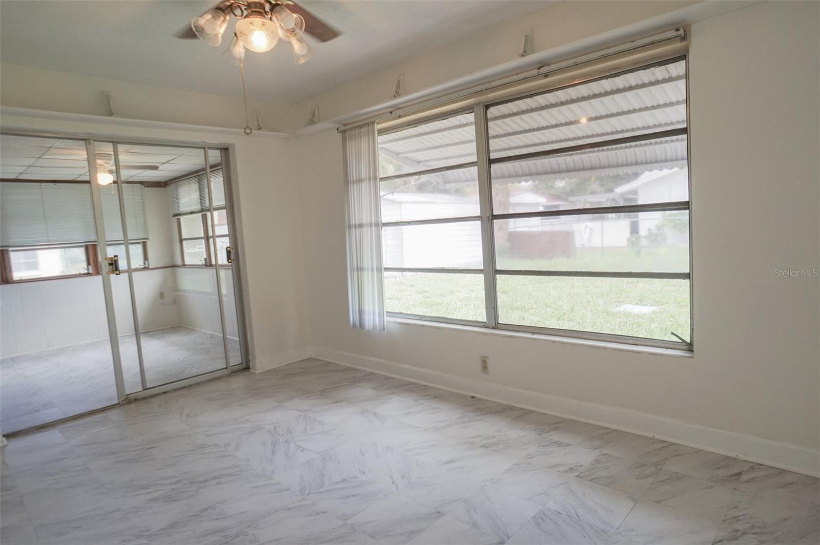 Image 10 of 33 For 10414 Azalea Drive