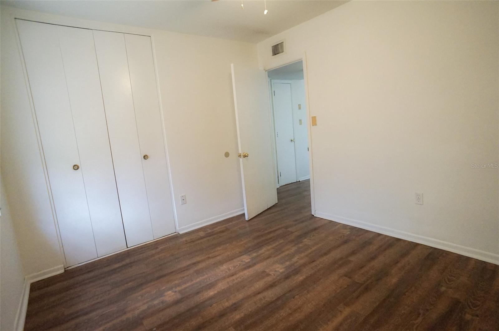 Image 12 of 33 For 10414 Azalea Drive