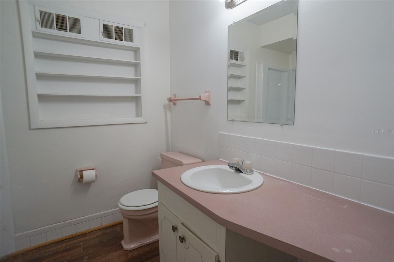 Image 16 of 33 For 10414 Azalea Drive