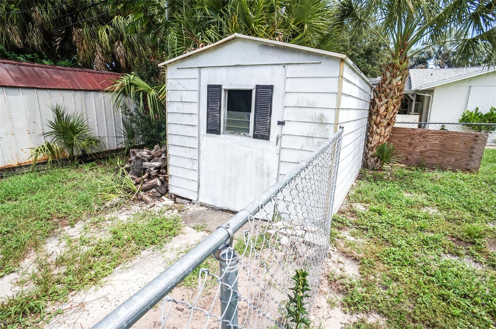 Image 31 of 33 For 10414 Azalea Drive