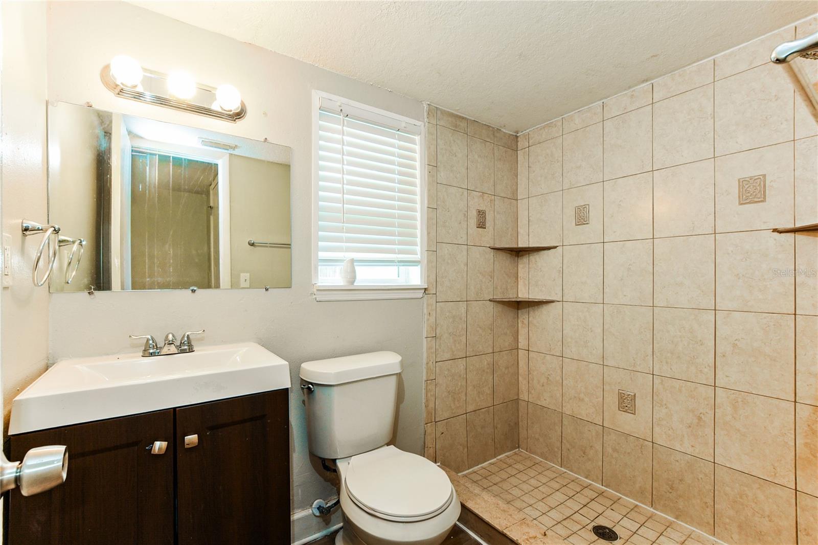 Image 10 of 16 For 4626 Donovan Street