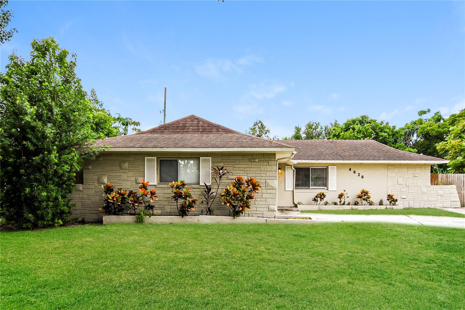 Image 2 of 16 For 4626 Donovan Street