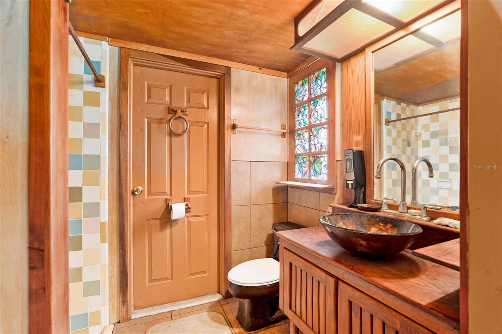 Listing photo id 14 for 1031 Anderson Snow Road