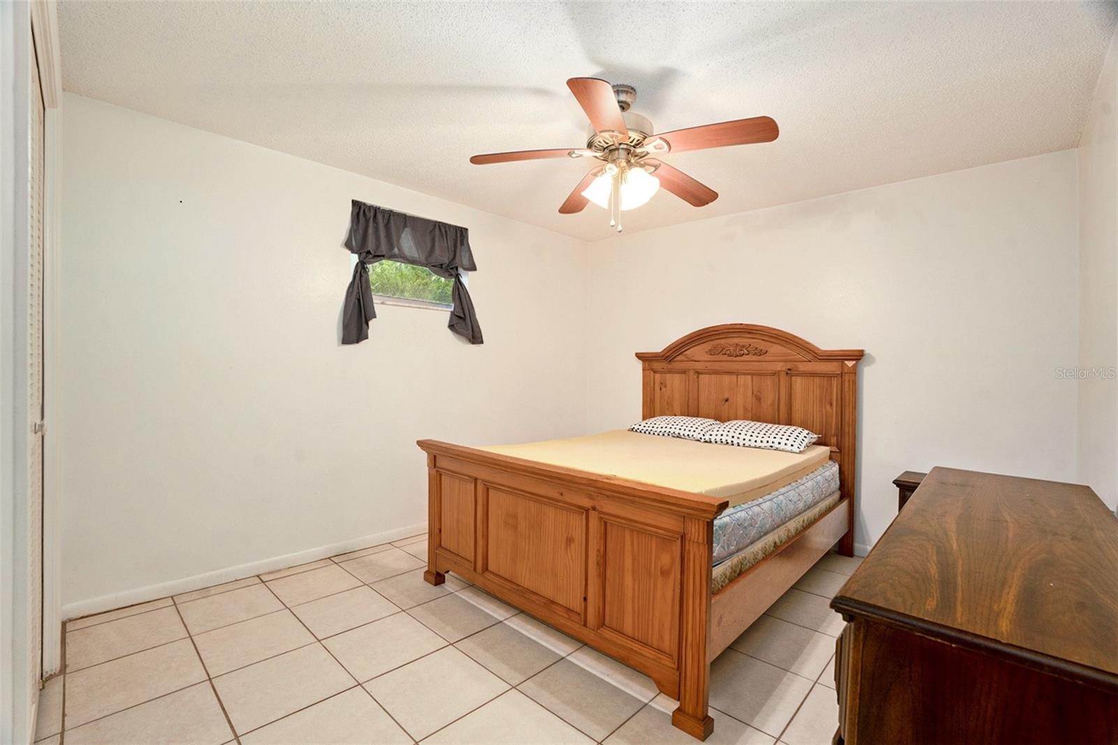 Listing photo id 15 for 1031 Anderson Snow Road