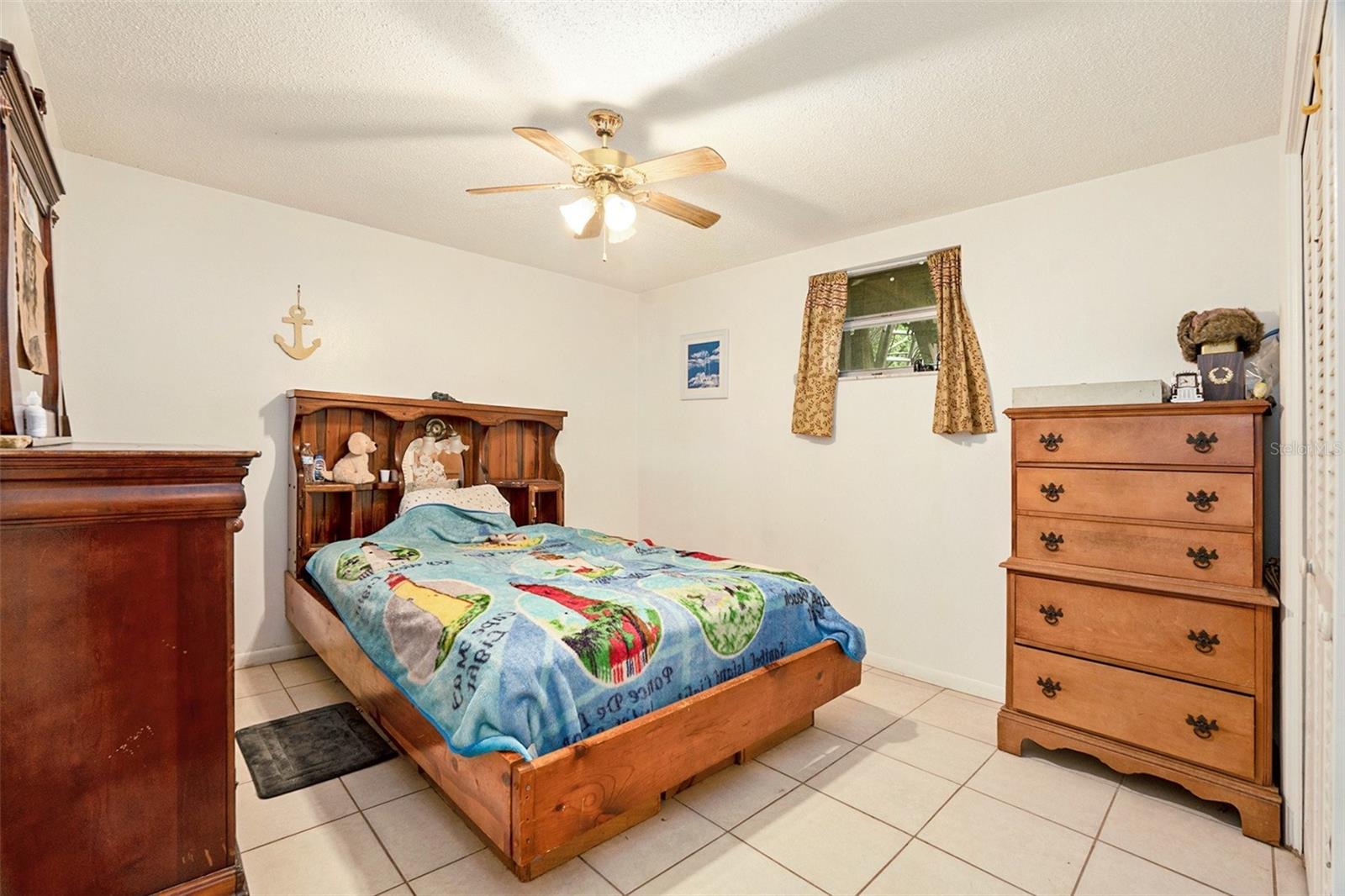 Listing photo id 16 for 1031 Anderson Snow Road