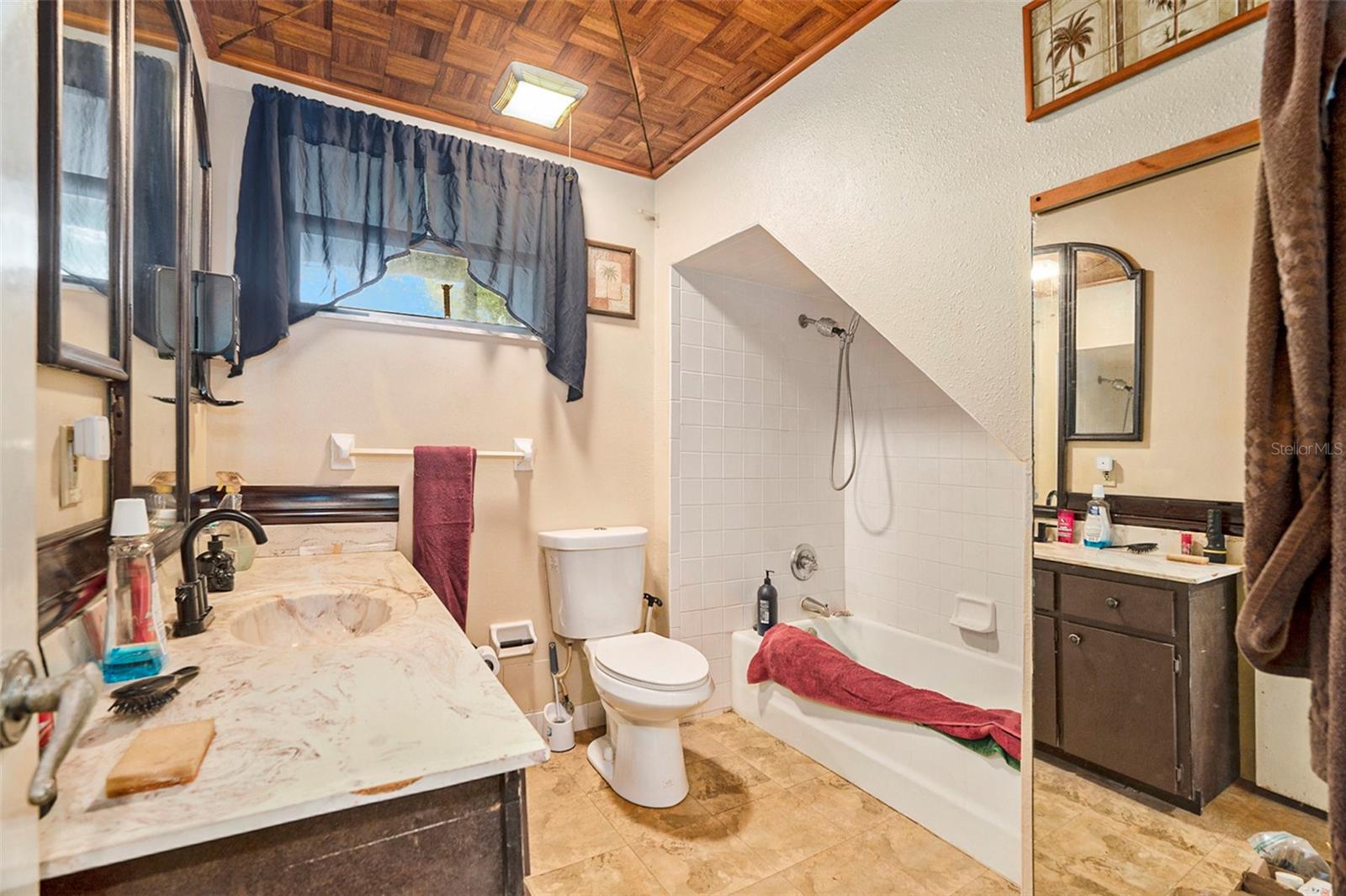 Listing photo id 18 for 1031 Anderson Snow Road