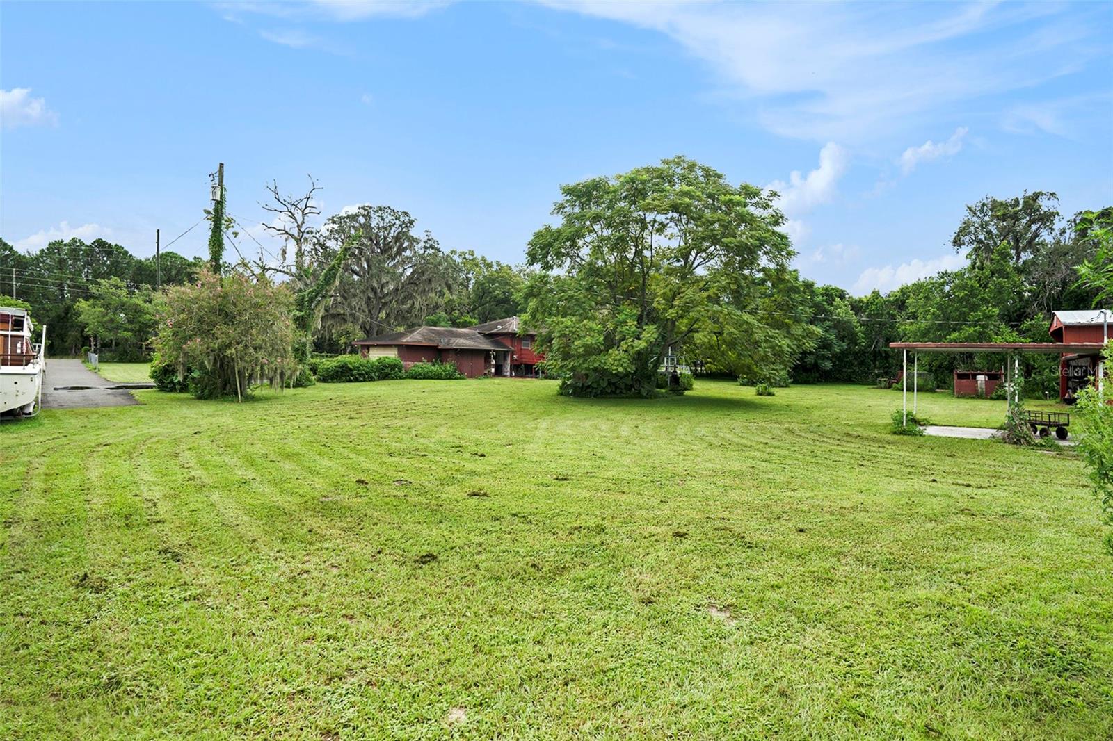 Listing photo id 24 for 1031 Anderson Snow Road
